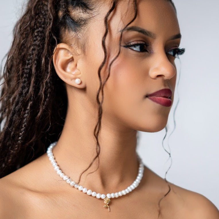 Simple Pearl Earrings